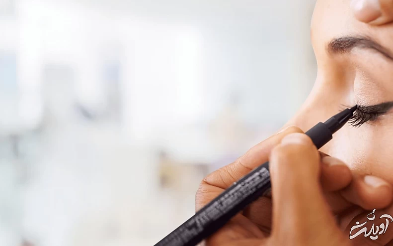 آرایش صحیح چشم ها برای پوشاندن چروک